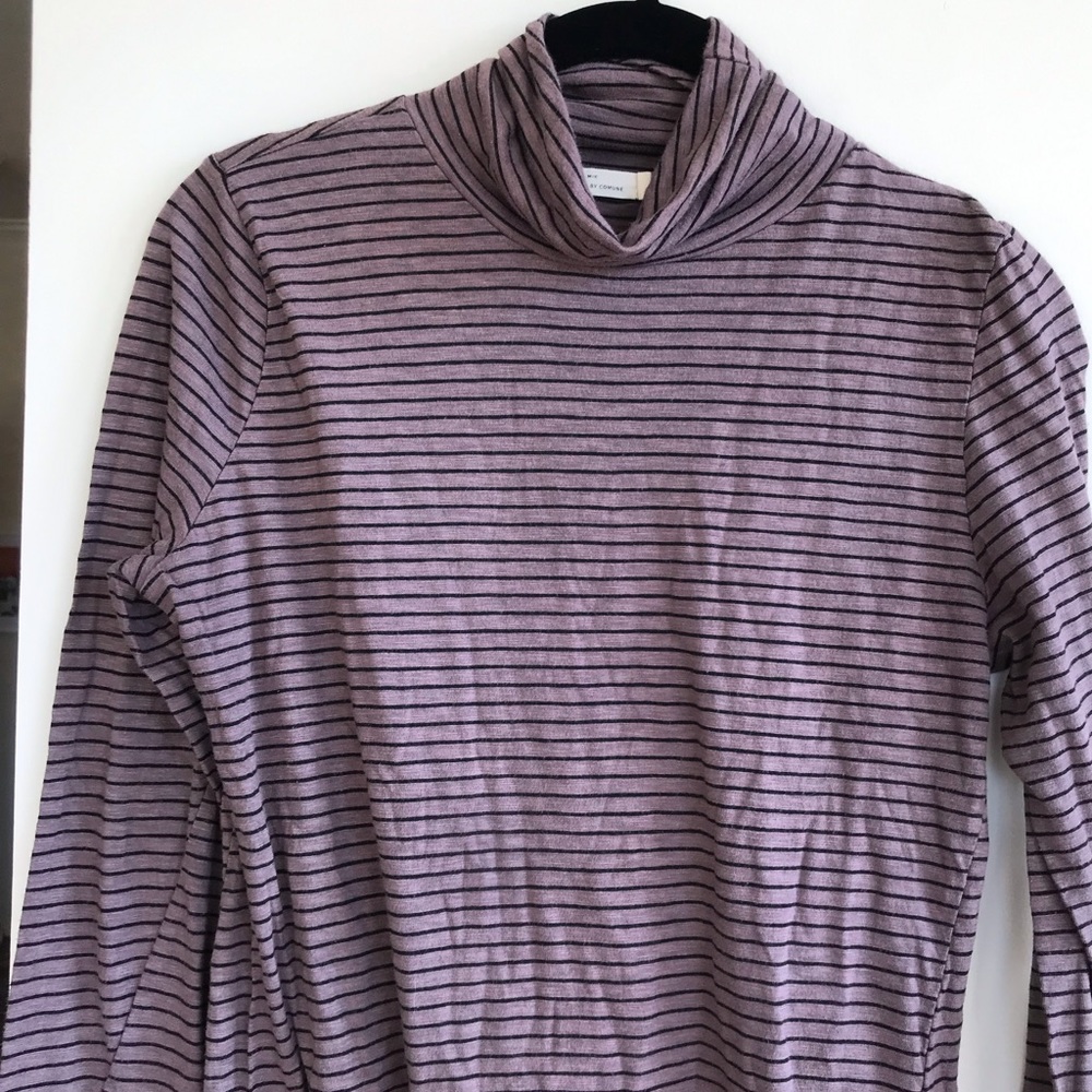⚡️COMUNE Roscoe Striped Turtleneck Tee